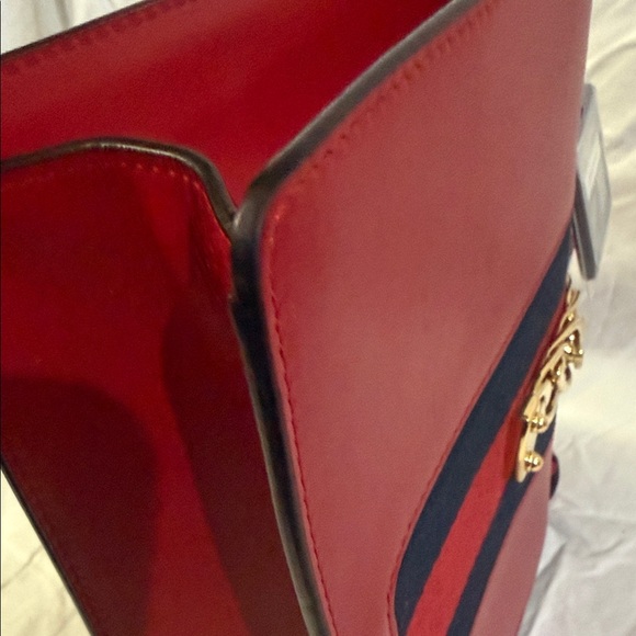 Gucci Red Web Sylvie Leather Large Shoulder Bag with COA and extra strap. - Picture 10 of 16